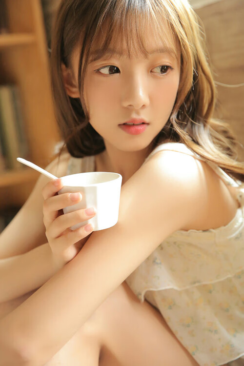 熊猫体育官网-拜仁慕尼黑稳居德甲榜首，争夺多项冠军