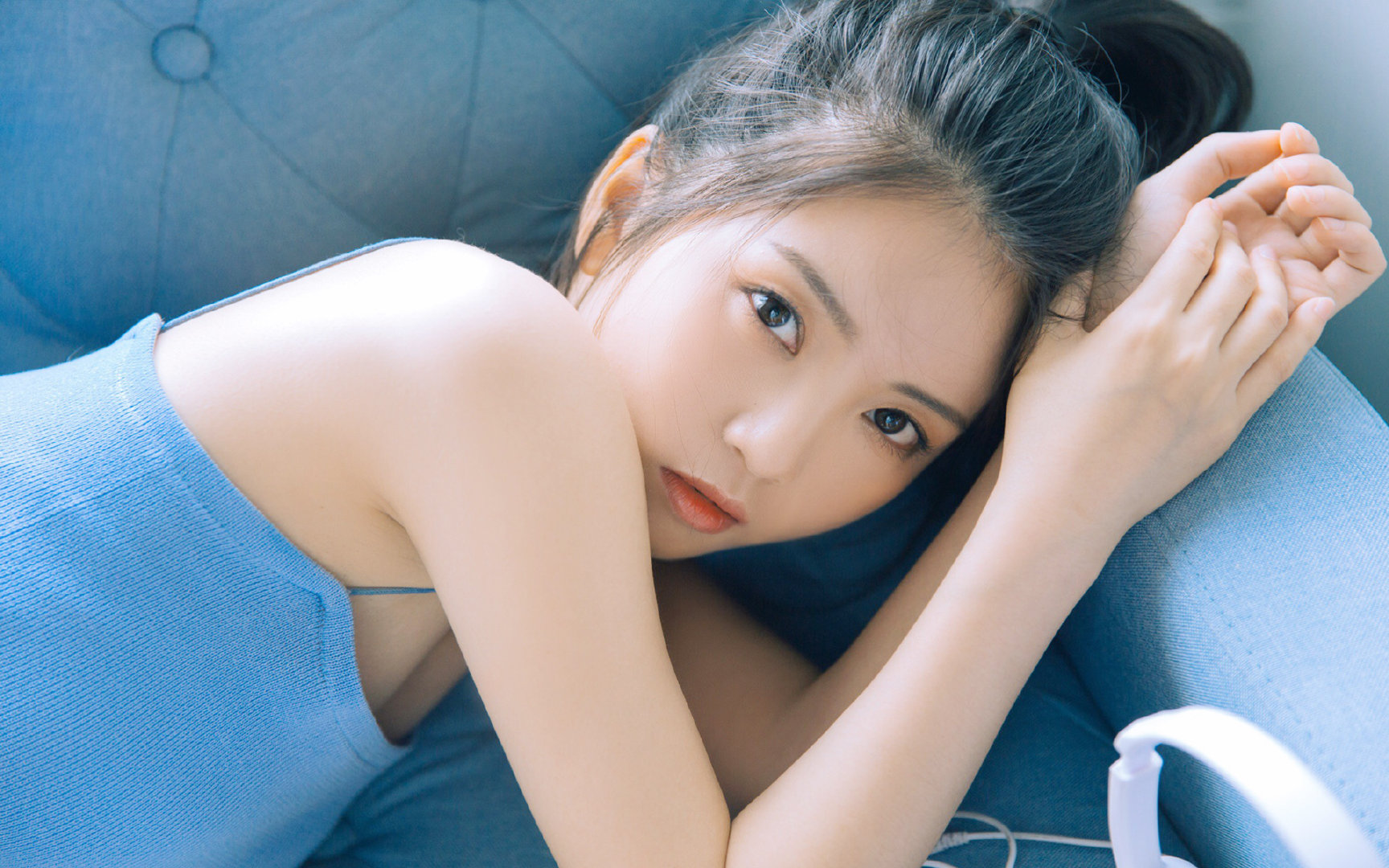 拜仁慕尼黑稳居德甲榜首，争夺多项冠军